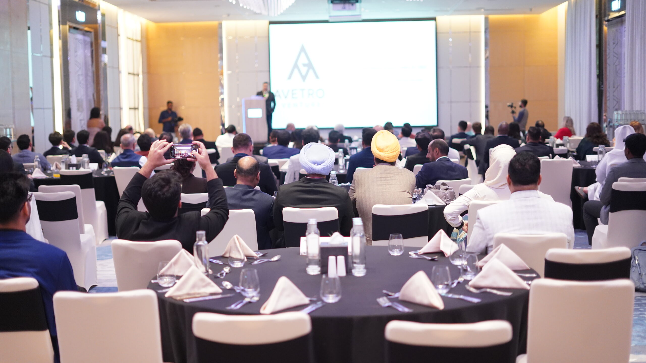 Strategic discussions during Investors Roadshow Dubai